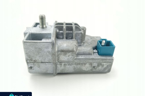 RYGIEL BLOKADA KIEROWNICY MERCEDES C W204 S204 LIFT A2045458132