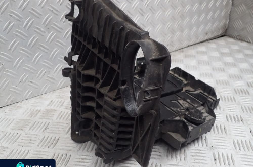 PODSTAWA AKUMULATORA CITROEN C5 III 9648938680