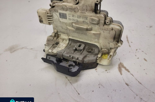 ZAMEK DRZWI LEWY PRZÓD AUDI A6 C6 A3 4F1837015E