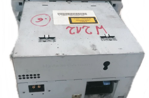 MERCEDES E W212  11r RADIO WYŚWIETLACZ A2129005212