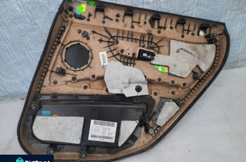 TAPICERKA BOCZEK DRZWI LEWY TYŁ BMW 4 F36