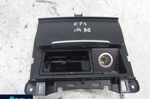 audi a4 b8 2.0 tdi popielniczka