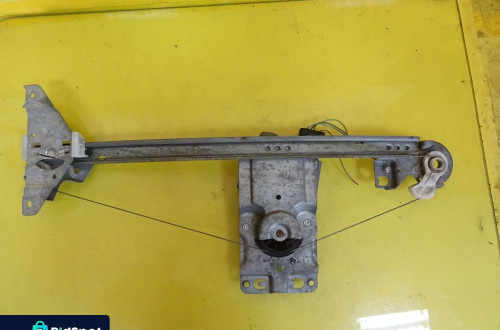 PODNOŚNIK SZYB SZYBY PRAWY TYŁ PEUGEOT 307 KOMBI MECHANIZM ELEKTRYCZNY NR141