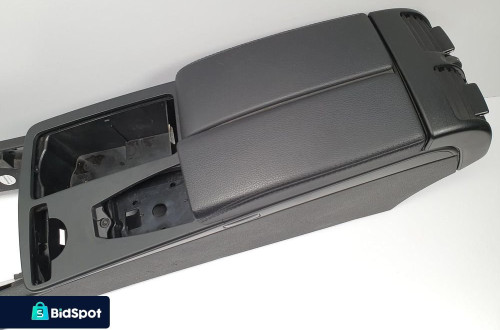 TUNEL ŚRODKOWY PODŁOKIETNIK MERCEDES W207 EUROPA