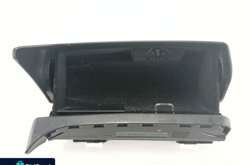 SCHOWEK POD FOTEL LEWY PRZÓD MERCEDES C W204 S204 LIFT A2048100204