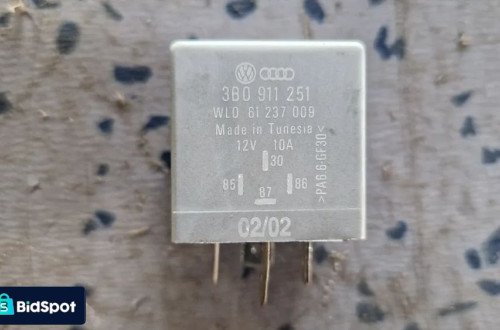 SEAT VOLKSWAGEN PRZEKAŹNIK 3B0911251