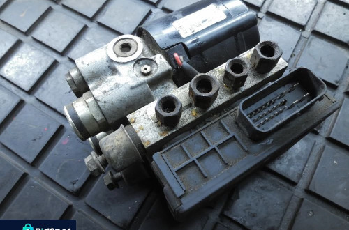 POMPA ABS RENAULT MEGANE I / SCENIC I 7700832771
