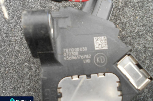 TOYOTA YARIS II PEDAŁ POTENCJOMETR GAZU 78110-0D030 EUROPA