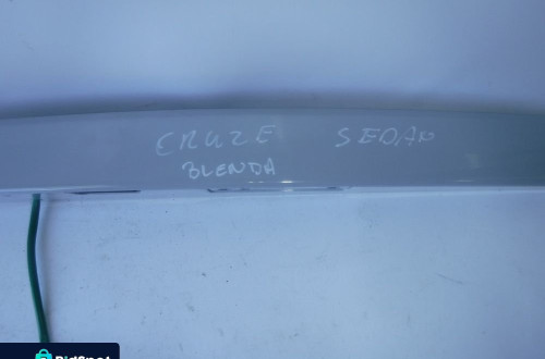 chevrolet cruze blenda listwa na klape klapy nowa oe 95270507