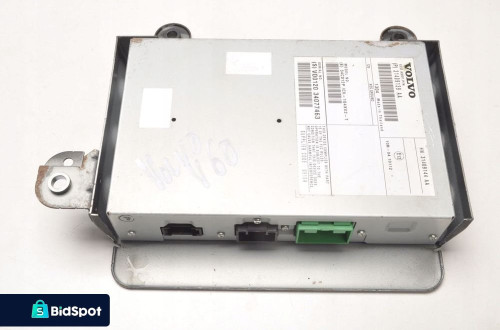 VOLVO V60 WZMACNIACZ RADIA 31409139AA