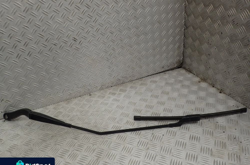RAMIE WYCIERACZKI OPEL VIVARO III 93867988