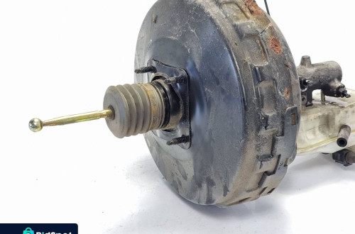 SERWO HAMULCOWE VOLKSWAGEN TRANSPORTER T5 7H0612101A