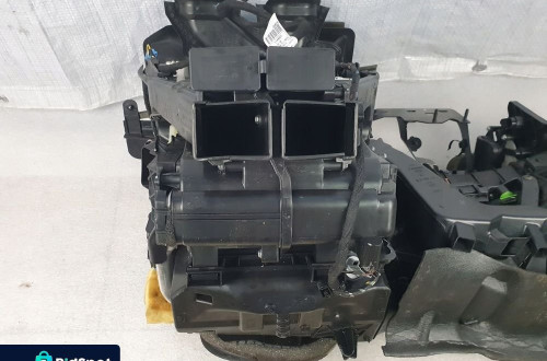 NAGRZEWNICA AUDI A3 8P LIFT EUROPA KPL