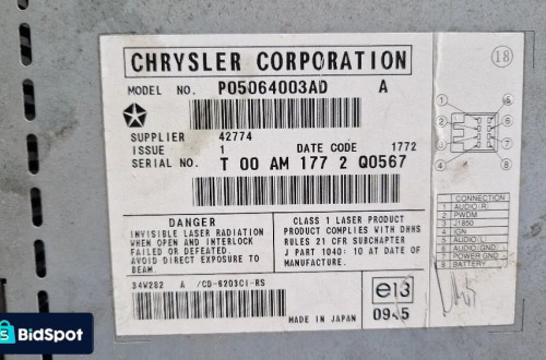 CHRYSLER VOYAGER IV 01- ZMIENIARKA CD P05064003AD