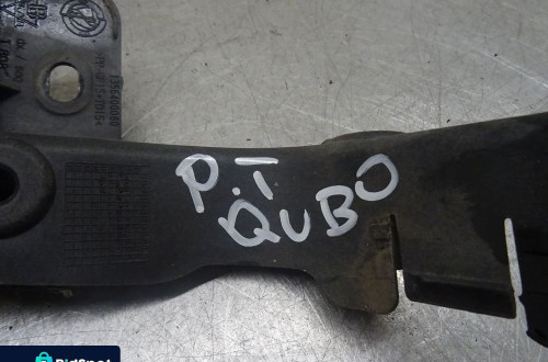 FIAT QUBO 08-16 1.4B ŚLIZG ZDERZAKA PRAWY TYŁ