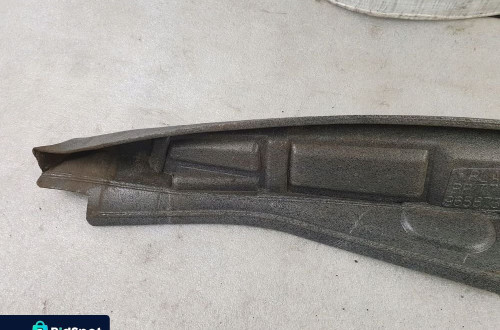PEUGEOT 308 WYGŁUSZENIE BŁOTNIKA PRAWE 9656738980