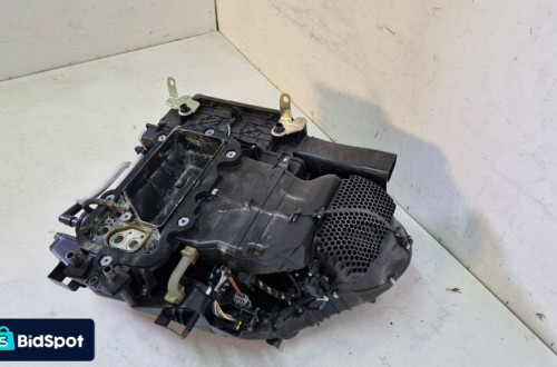 wentylator nagrzewnica kabiny volvo fh4 84437187