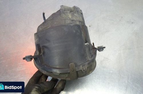 LAMPA PRAWA PRZEDNIA VOLKSWAGEN LUPO 1.4