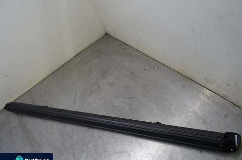 VOLVO S60 LIFT 2.4B ROLETA TYLNEJ SZYBY