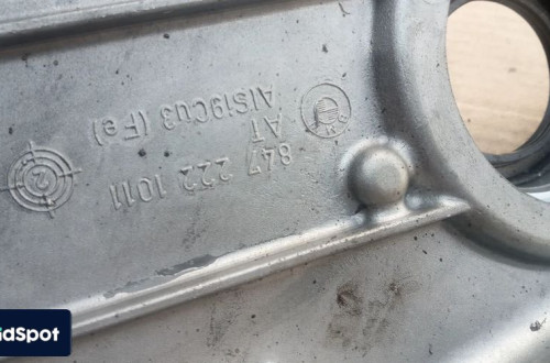 bmw x3 e83 atc 400 obudowa karter reduktora reduktor skrzyni biegow 8472221021