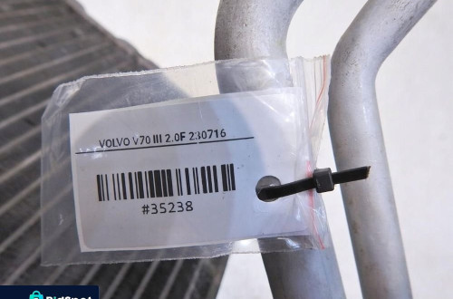 NAGRZEWNICA VOLVO V70 III 2.0 F