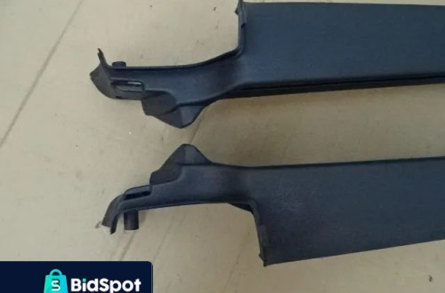 ROLETA BAGAŻNIKA Z PROWADNICAMI OPEL ASTRA II LIFT NR105