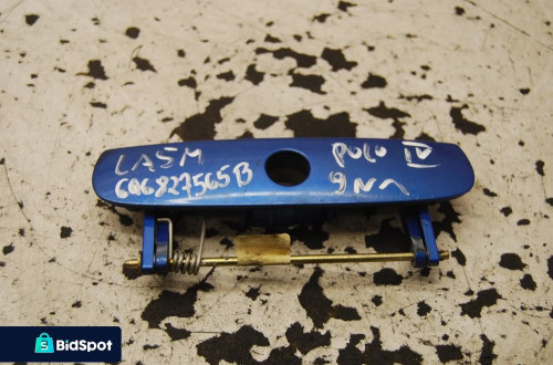 KLAMKA KLAPY BAGAŻNIKA TYŁ 6Q6827565G VW POLO IV 9N3/ 9N1 LB9A 6Q6827565B LA7W 6Q6827565A 6Q6827565B LA5M