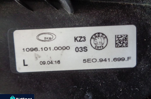 SKODA OCTAVIA III LIFT HALOGEN LEWY PRZÓD EUROPA