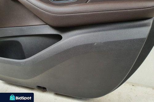 TAPICERKA BOCZEK PRAWY PRZÓD MERCEDES GLE W167 EU