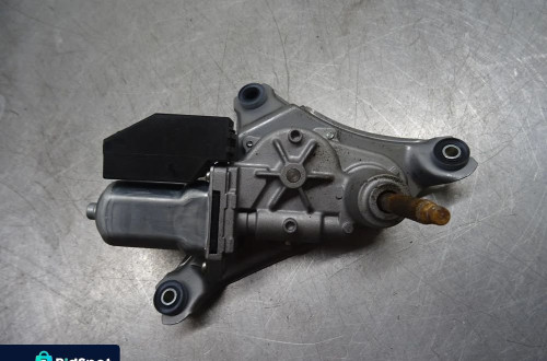 TOYOTA AURIS 06-09 1.4 D4D SILNICZEK WYCIERACZKI TYŁ 85130-02030