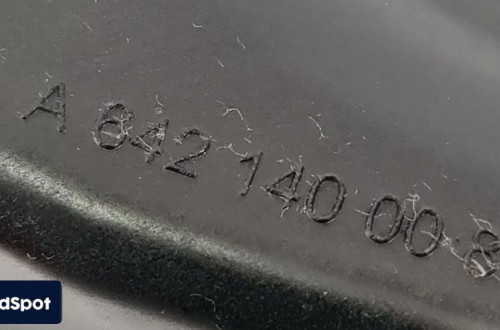 ZBIORNICZEK PODCIŚNIENIA MERCEDES W164 A6421400087