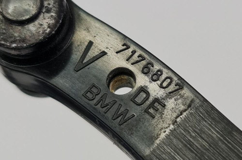 OGRANICZNIK DRZWI PRZÓD BMW E90 7176807