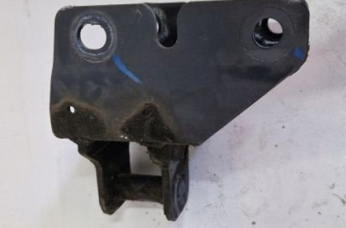mocowanie wspornik kabiny renault range t 21752339