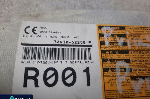 PODUSZKA FOTELA PRAWA TOYOTA PRIUS C AQUA
