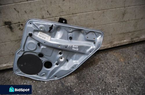 PODNOŚNIK MECHANIZM SZYBY PRAWY TYŁ TYLNY 1J4839730K VW GOLF IV BORA 1J5839730G