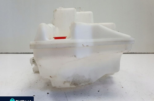 Volvo V40 II ZBIORNICZEK PŁYNU SPRYSKIWACZY 31391615