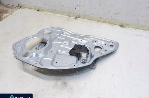 MECHANIZM SZYBY PRAWY TYŁ VOLVO V70 III 30661068