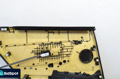 BOCZEK DRZWI PRAWY TYLNY BMW F30 320D ED 20834950