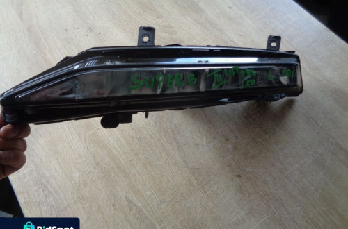 SKODA SUPERB III LIFT HALOGEN LEWY