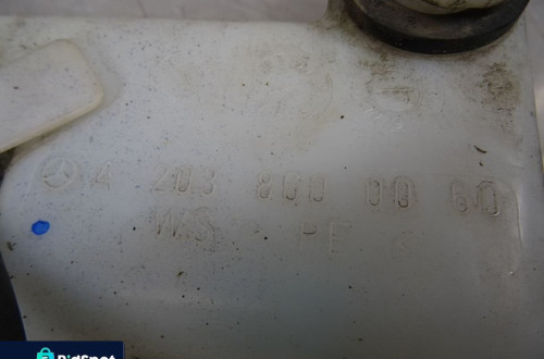 MERCEDES W203 00-03 2.0B ZBIORNICZEK SPRYSKIWACZY A2038600060