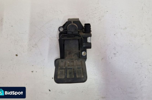 pedał gazu potencjometr renault range t 7484541219