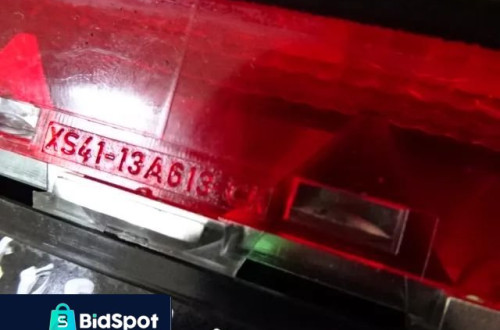 ŚWIATŁO STOPU STOP FORD FOCUS MK1 LIFT NR5