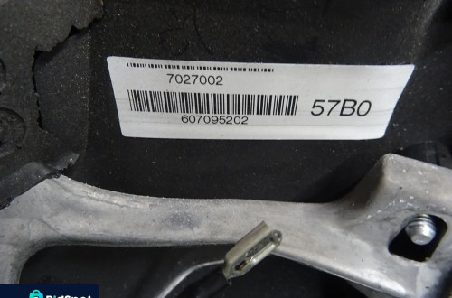 TOYOTA AURIS 06-09 1.4 D4D KIEROWNICA 607095202