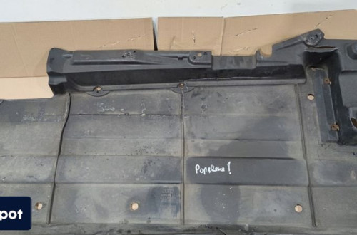 OSŁONA PODWOZIA LEWA DUŻA AUDI Q5 8R 8R0825207C USZKODZONA