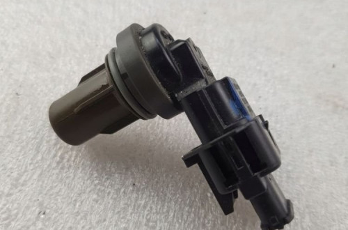 HYUNDAI I30 III 1.4 TGDI CZUJNIK WAŁKA ROZRZĄDU