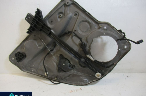 ELE MECHANIZM SZYBY PRAWY TYLNY  VOLKSWAGEN GOLF 4