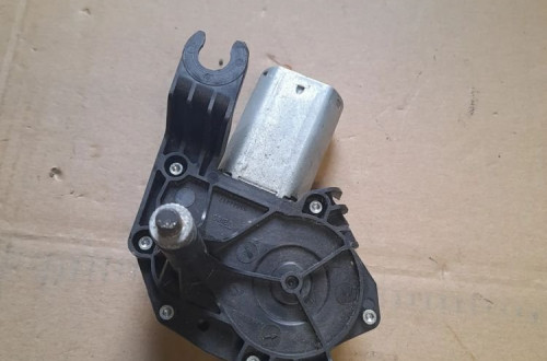 SILNICZEK WYCIERACZKI KLAPY OPEL CORSA D 53027312