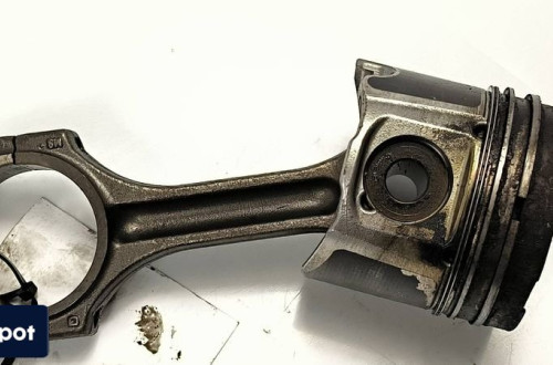 TŁOK RENAULT MASTER II