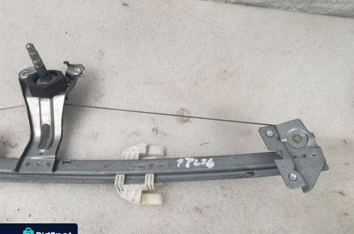 PODNOŚNIK SZYBY PRAWY TYŁ PEUGEOT 206 9623109680