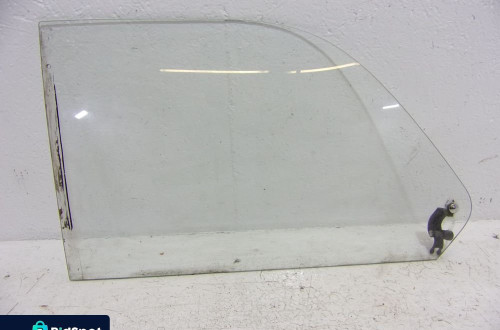 SZYBA KAROSERYJNA LEWA BOCZNA BMW E10 1602 1502